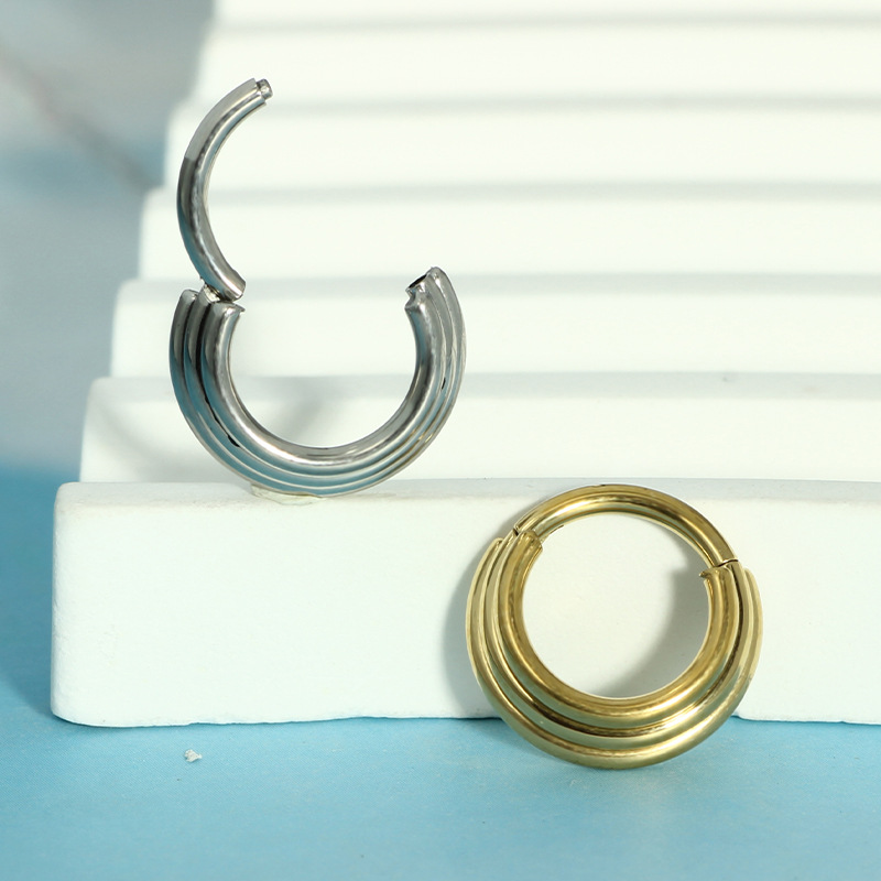 Boucles d'oreilles créoles de  - Body Jewelry Cartilage Earrings avis et prix